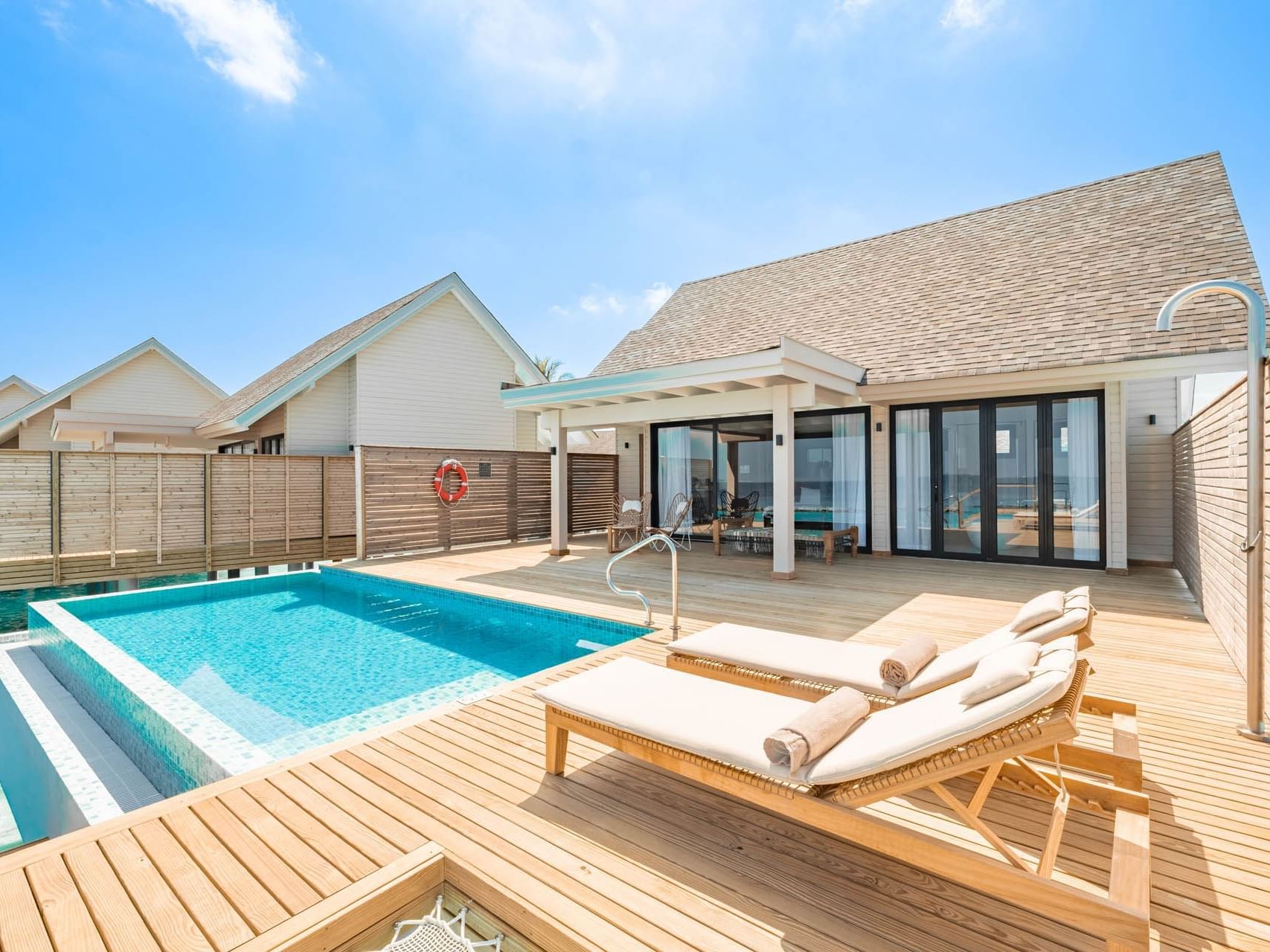 ananea Madivaru Maldives · Water Pool Villas