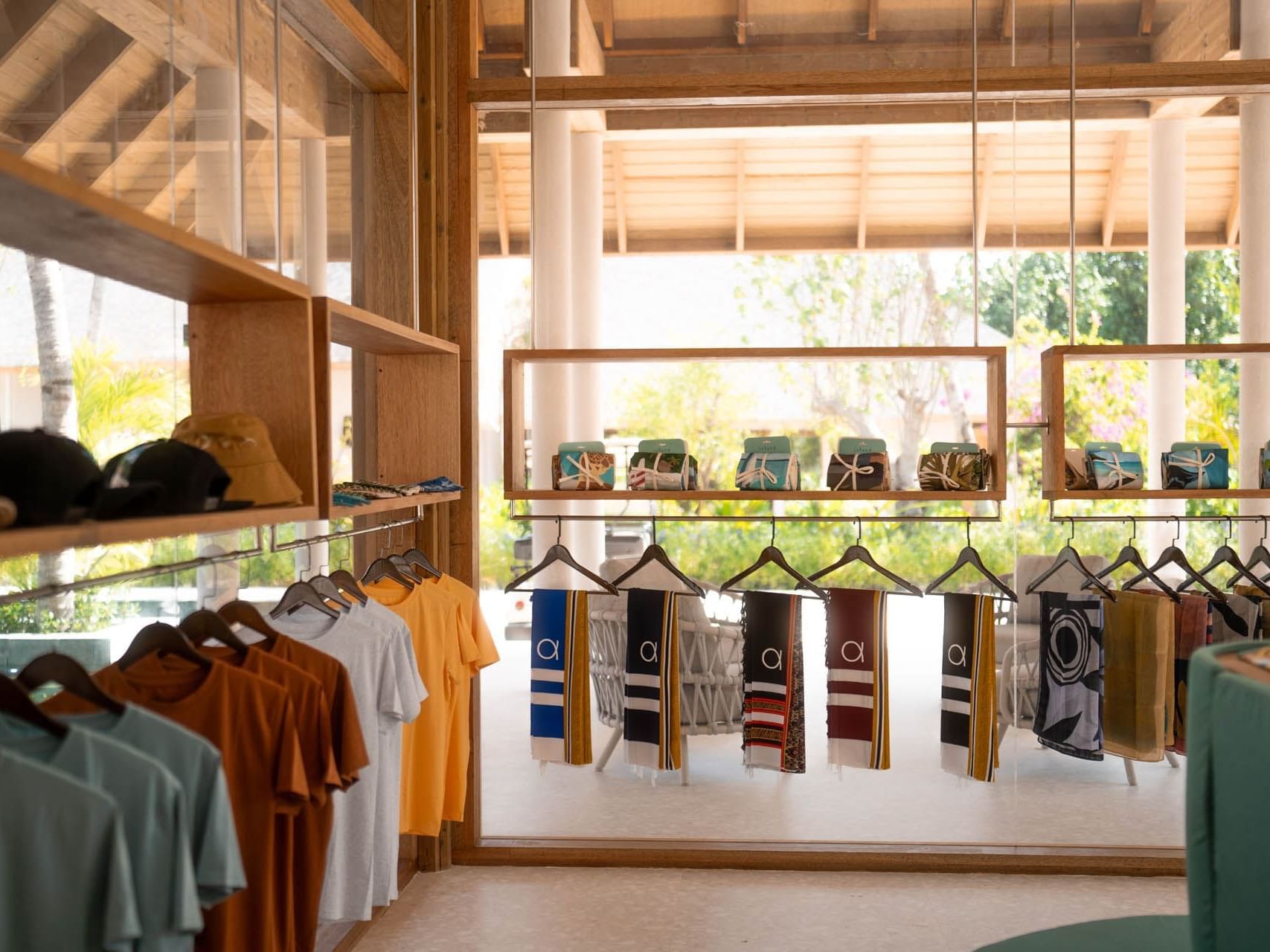 ananea Madivaru Maldives · Boutique