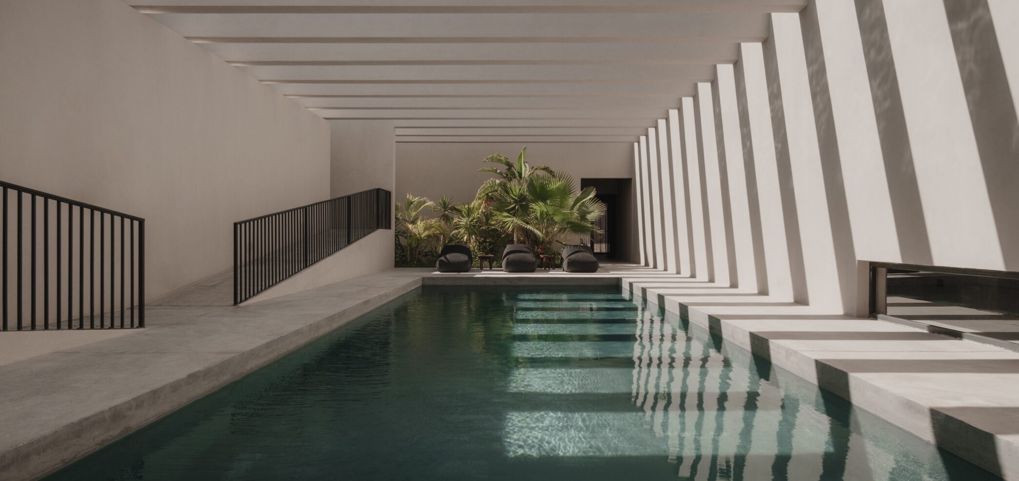 Casa Cook El Gouna · Spa-Pool mit langen Schattenarkaden