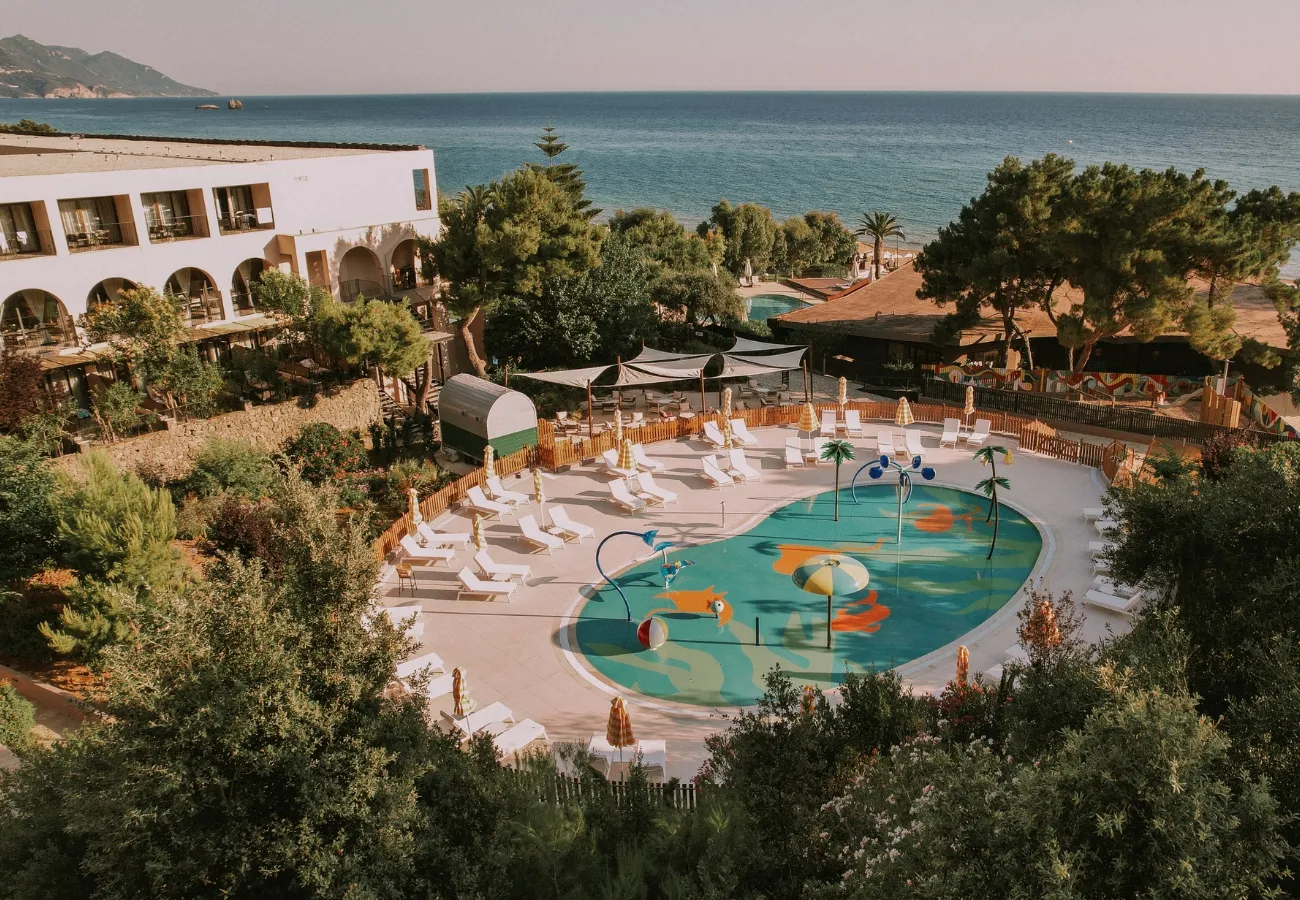 Domes of Corfu · Young-Setters Club