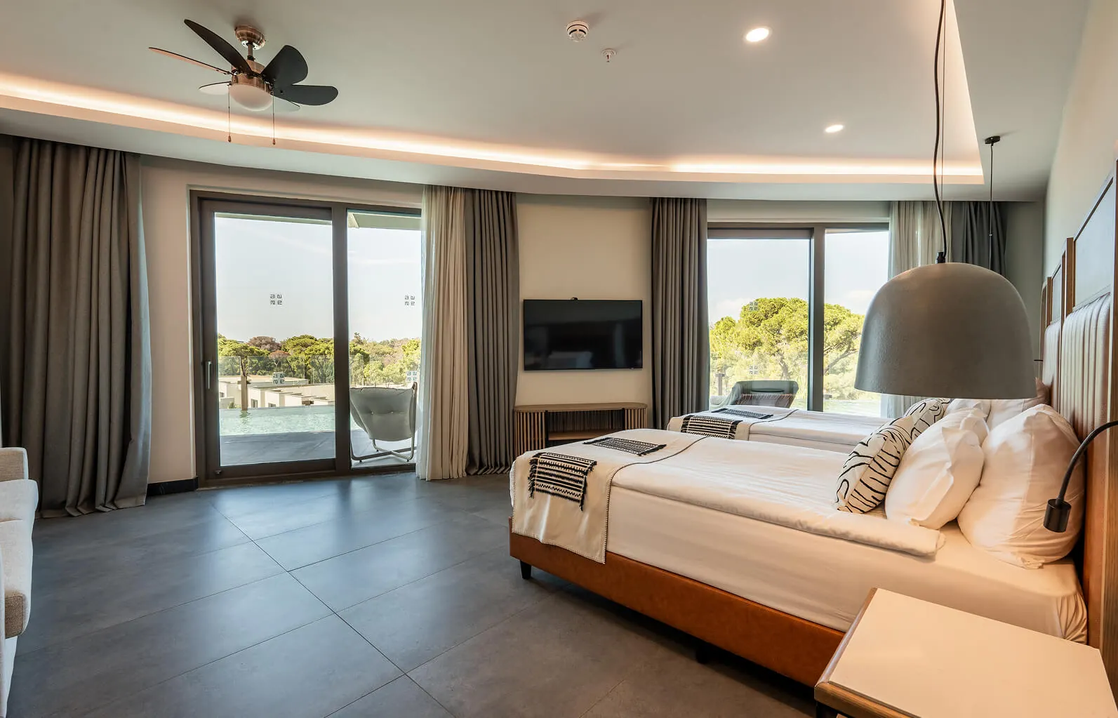 Ethno Belek · Corner Suite Swim Up