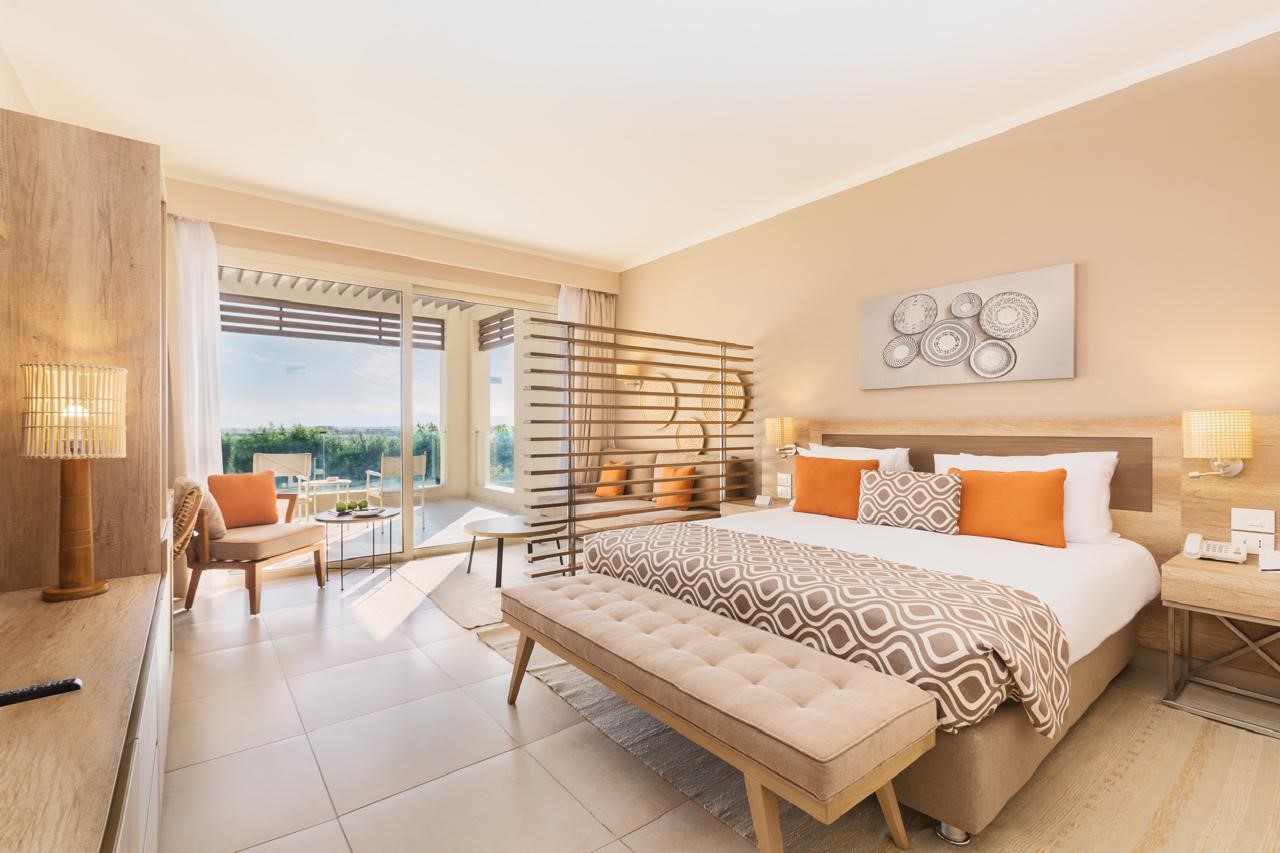 Steigenberger Resort Ras Soma · Superior Grand, Queen Bed, Partial Sea View