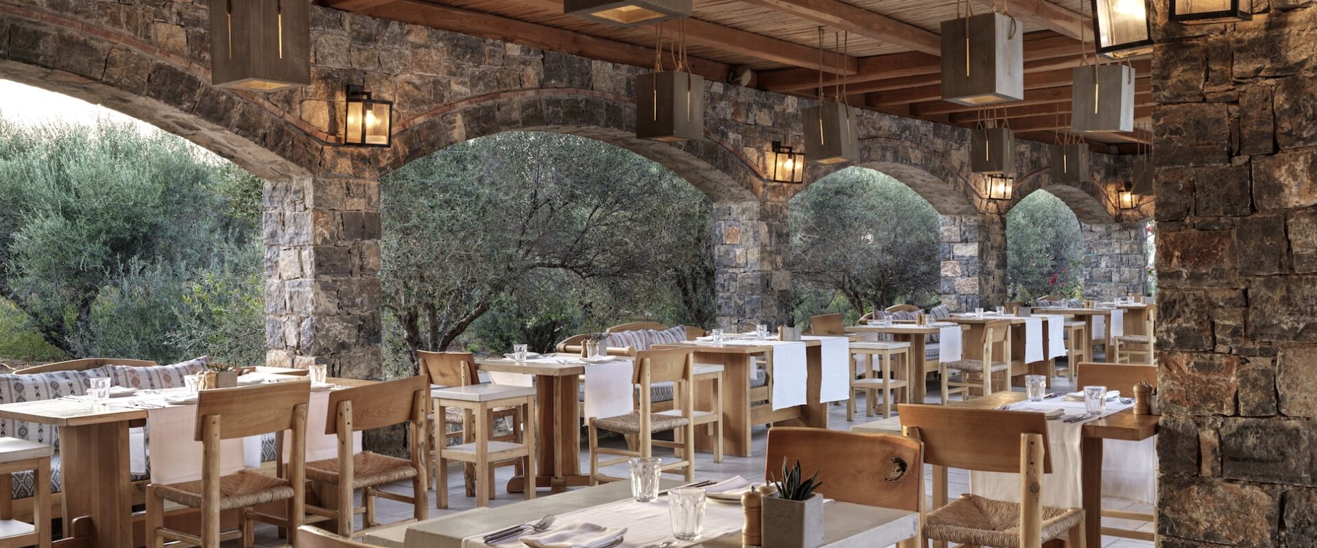 Stella Island Luxury Resort & Spa · Vegera Restaurant
