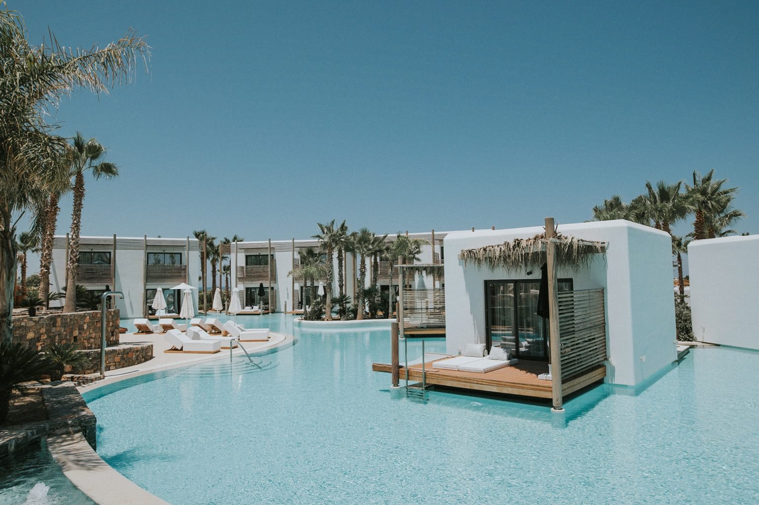 Stella Island Luxury Resort & Spa · Poollandschaft