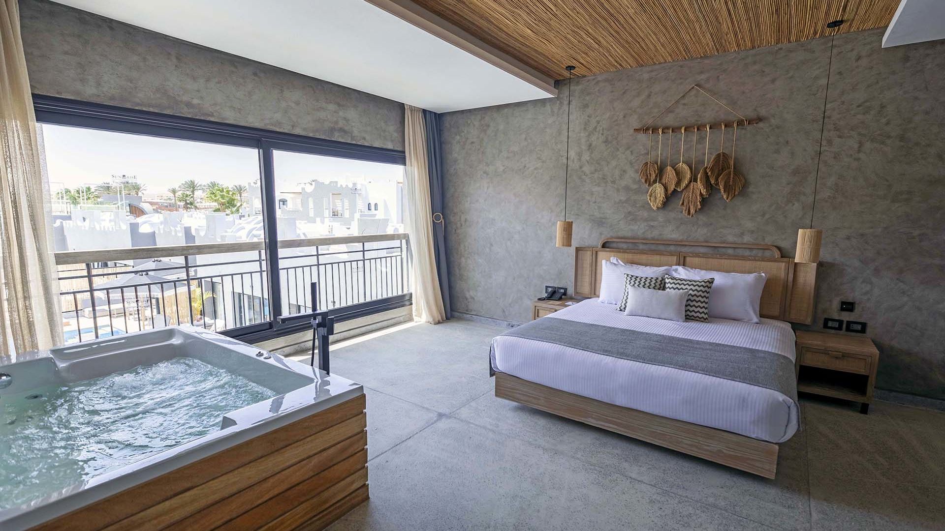 SUNRISE Tucana Resort · Grand Select · Executive Jacuzzi Suite