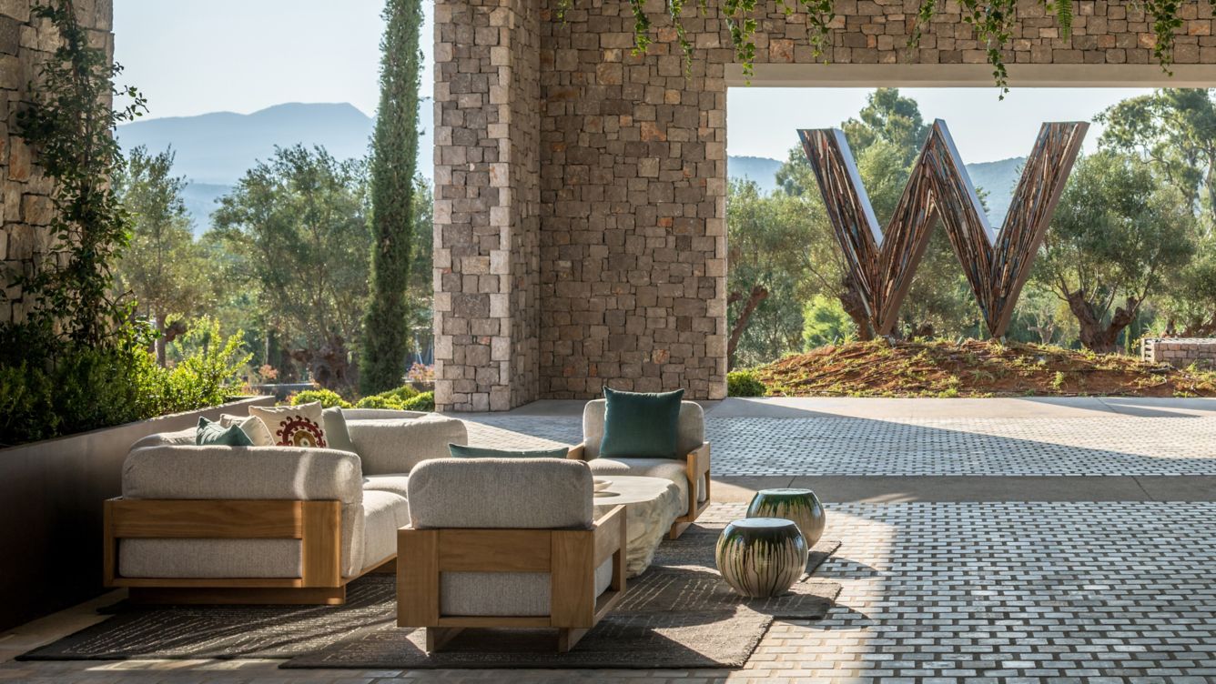 W Costa Navarino · Design & Architektur