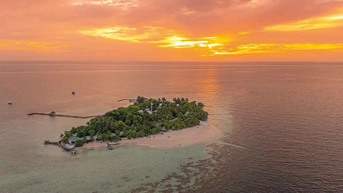 023 - Eri Maldives.jpg