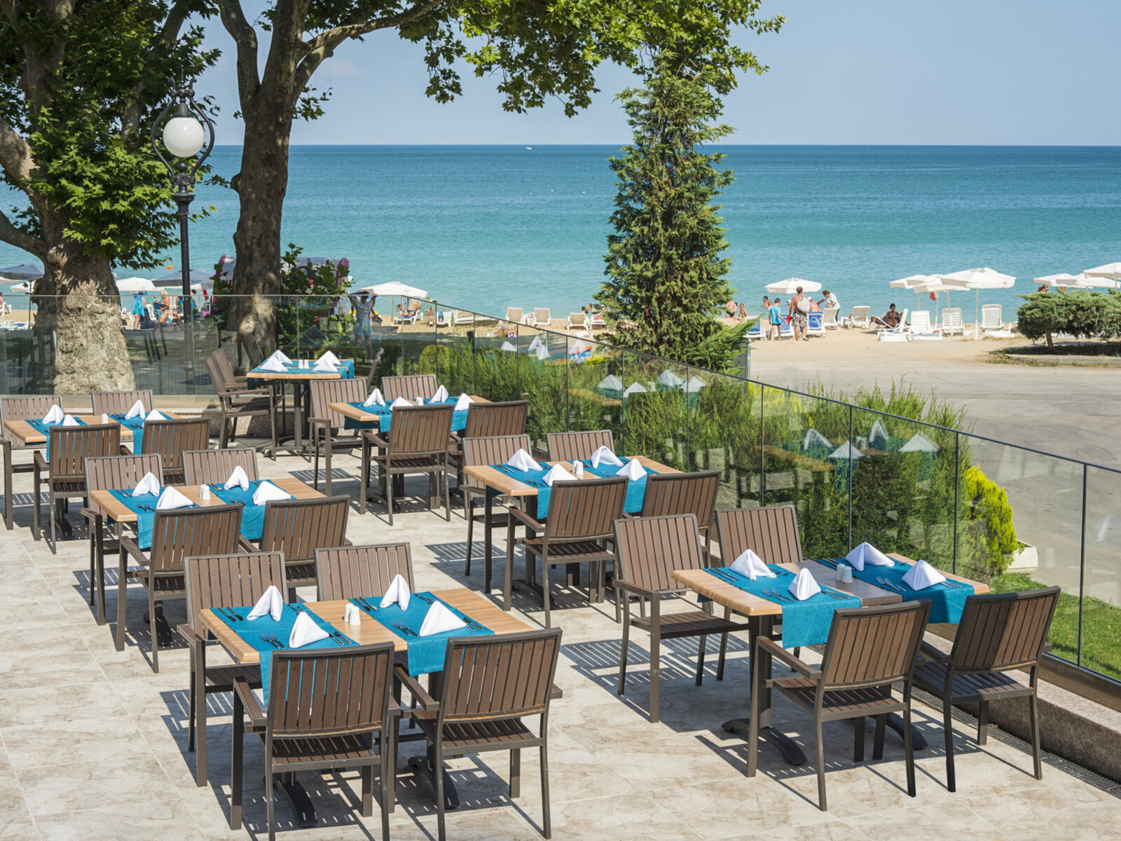 009 - RIU Astoria .jpg