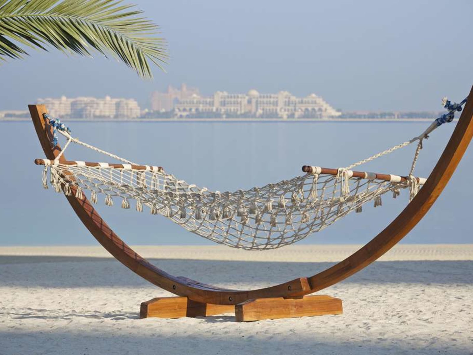 023 - DoubleTree by Hilton Dubai Jumeirah Beach.jpg