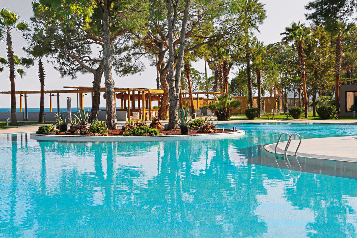 016 - BALMY Beach Resort Kemer.jpg