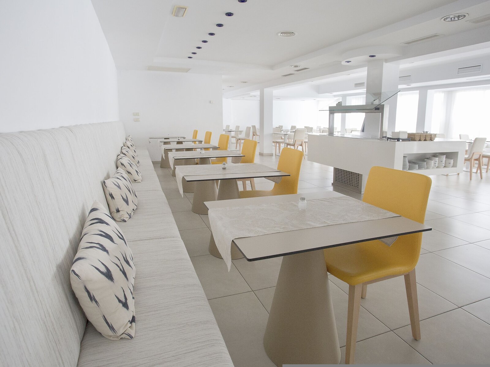 021 - Sant Jordi Hotel.jpg