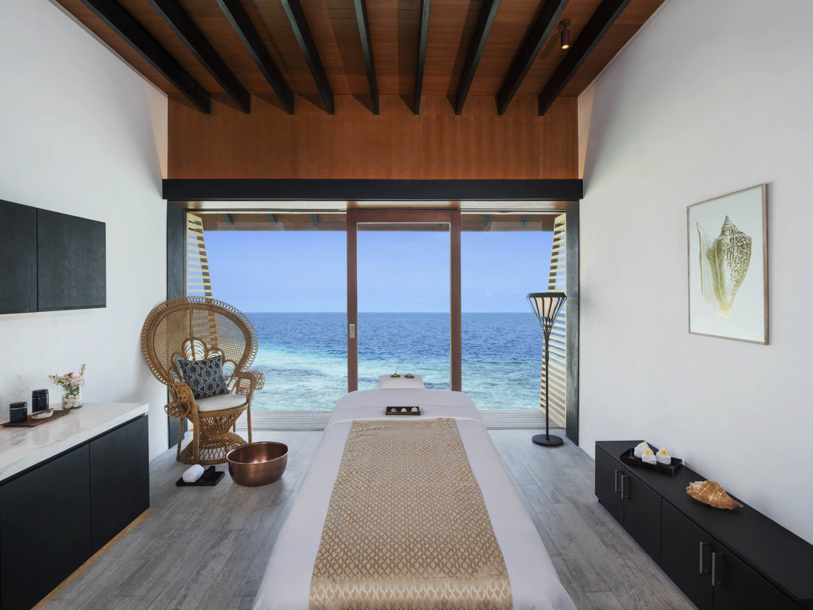 033 - The Westin Maldives Miriandhoo Resort .jpg