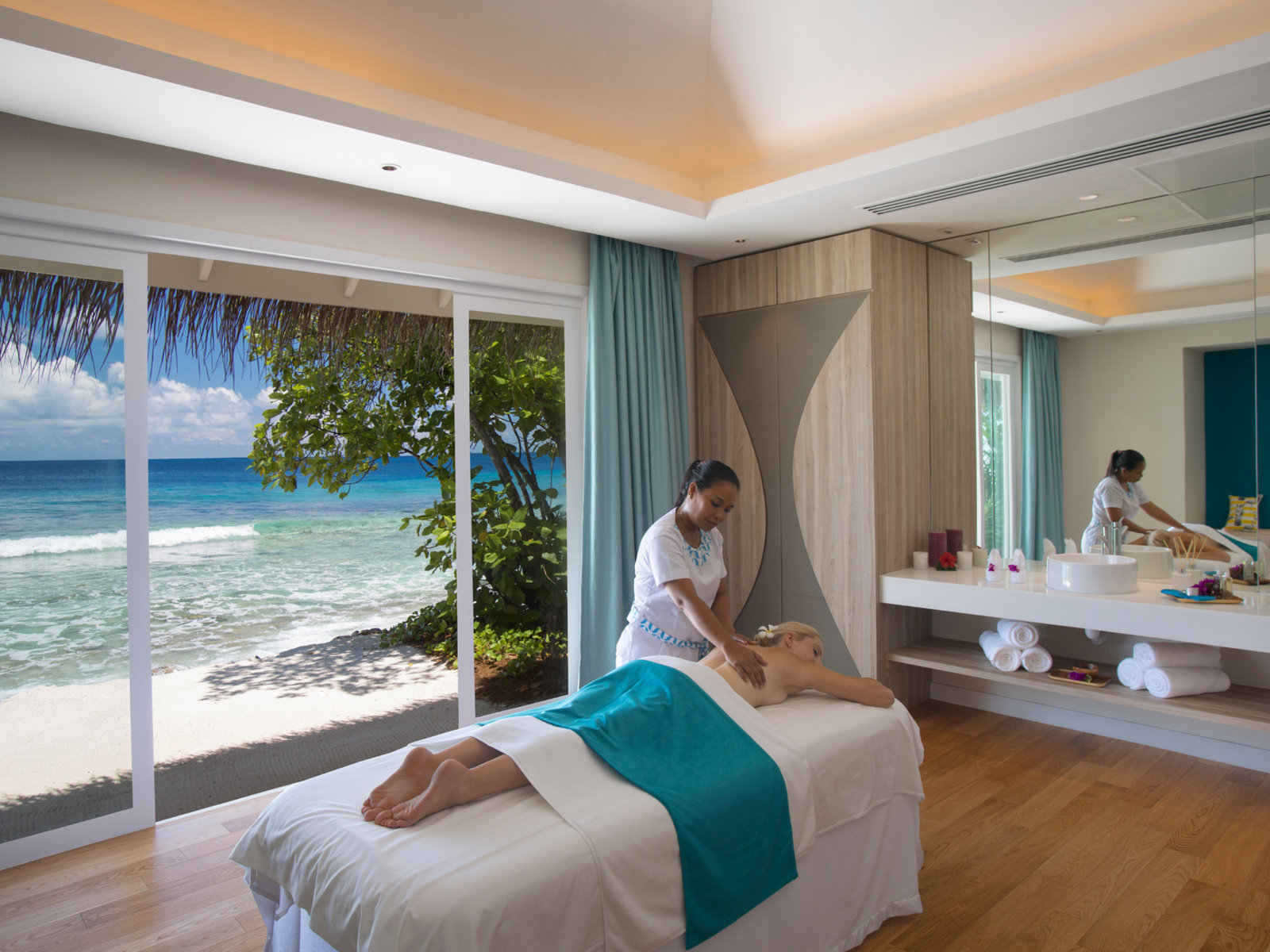 050 - Kandima Maldives .jpg