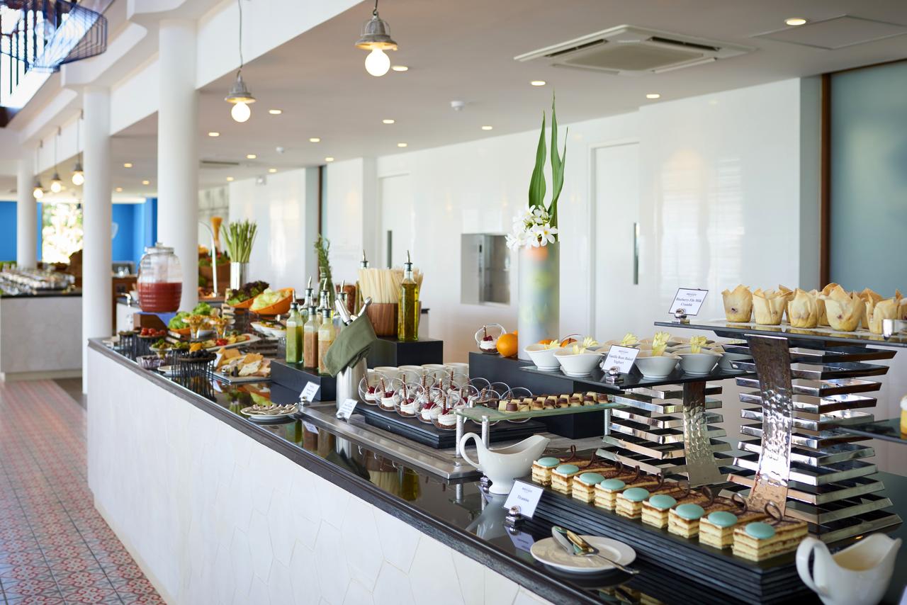 Mercure Maldives Kooddoo Resort  6.jpg