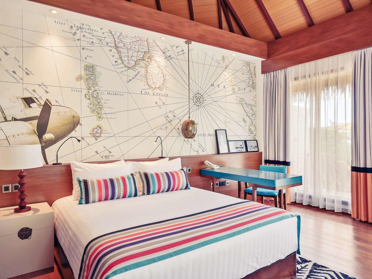 Mercure Maldives Kooddoo Resort 10.jpg (1)