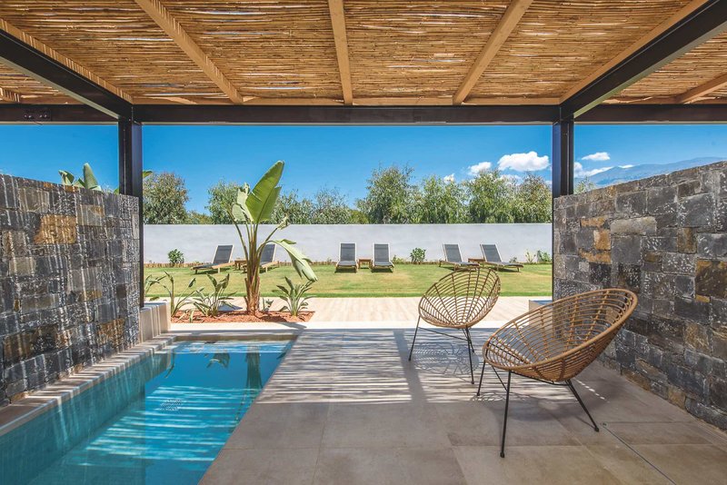 AneSea Small Luxury11.jpg