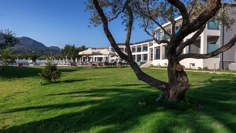 Acharavi Vissalo by Acharavi Beach7.jpg