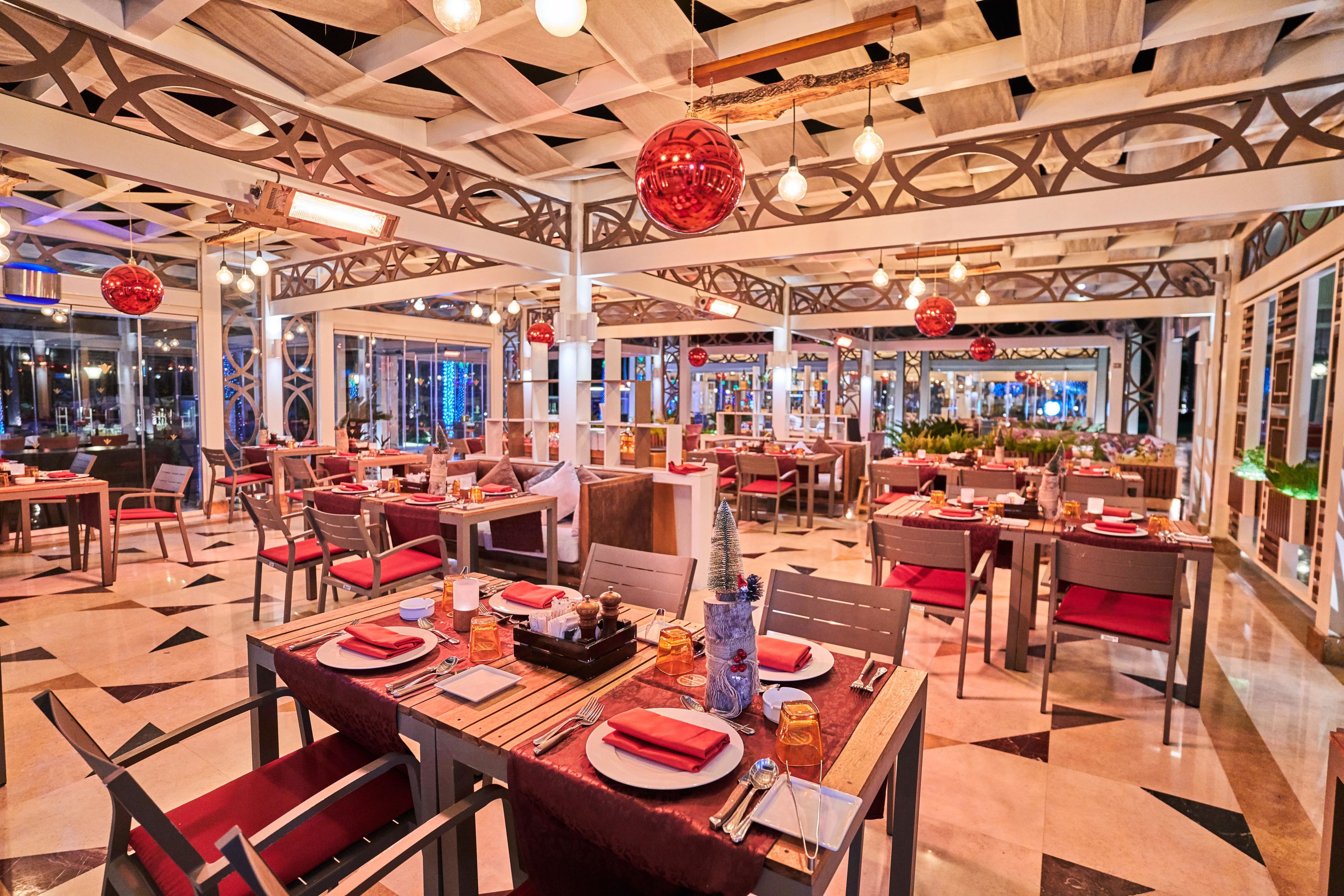 037 - Rixos Seagate Sharm.jpg