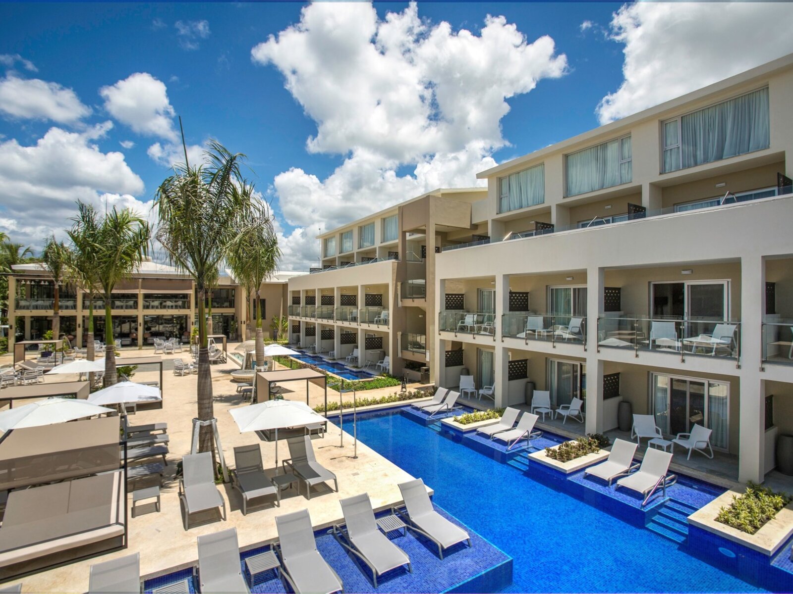 013 - Catalonia Royal La Romana.jpg