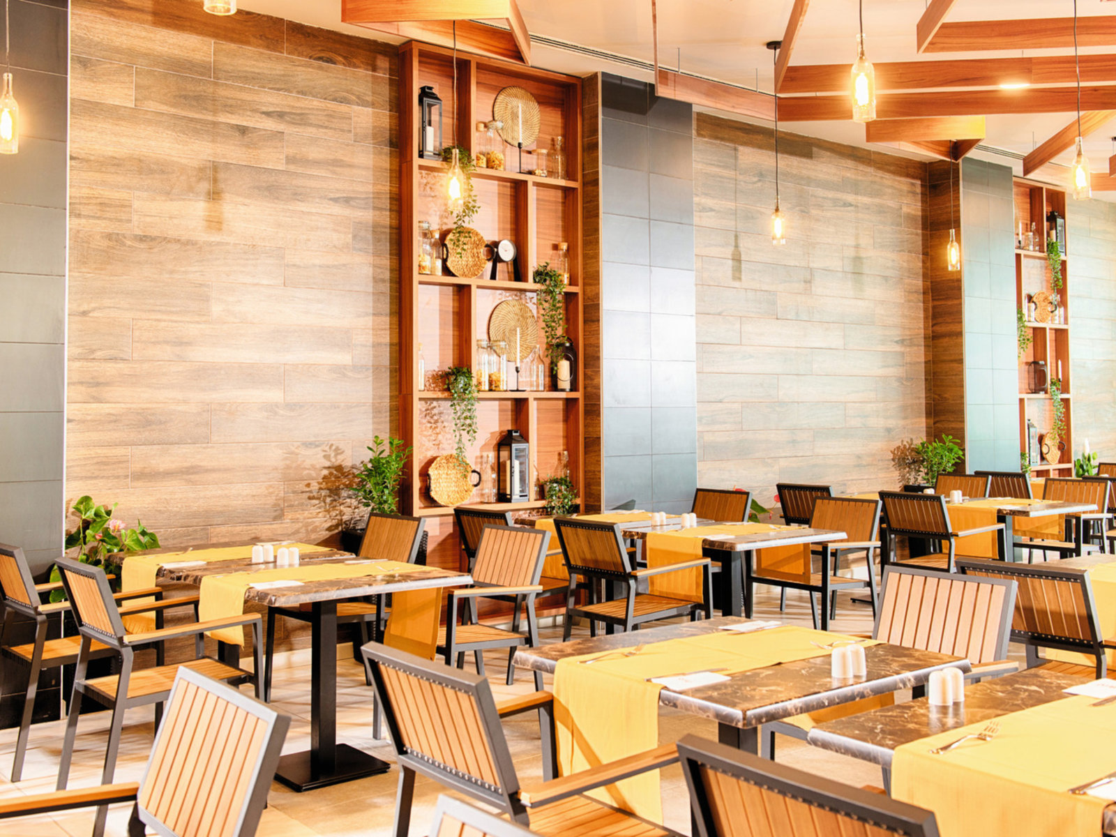 013 - RIU Palace Sunny Beach.jpg