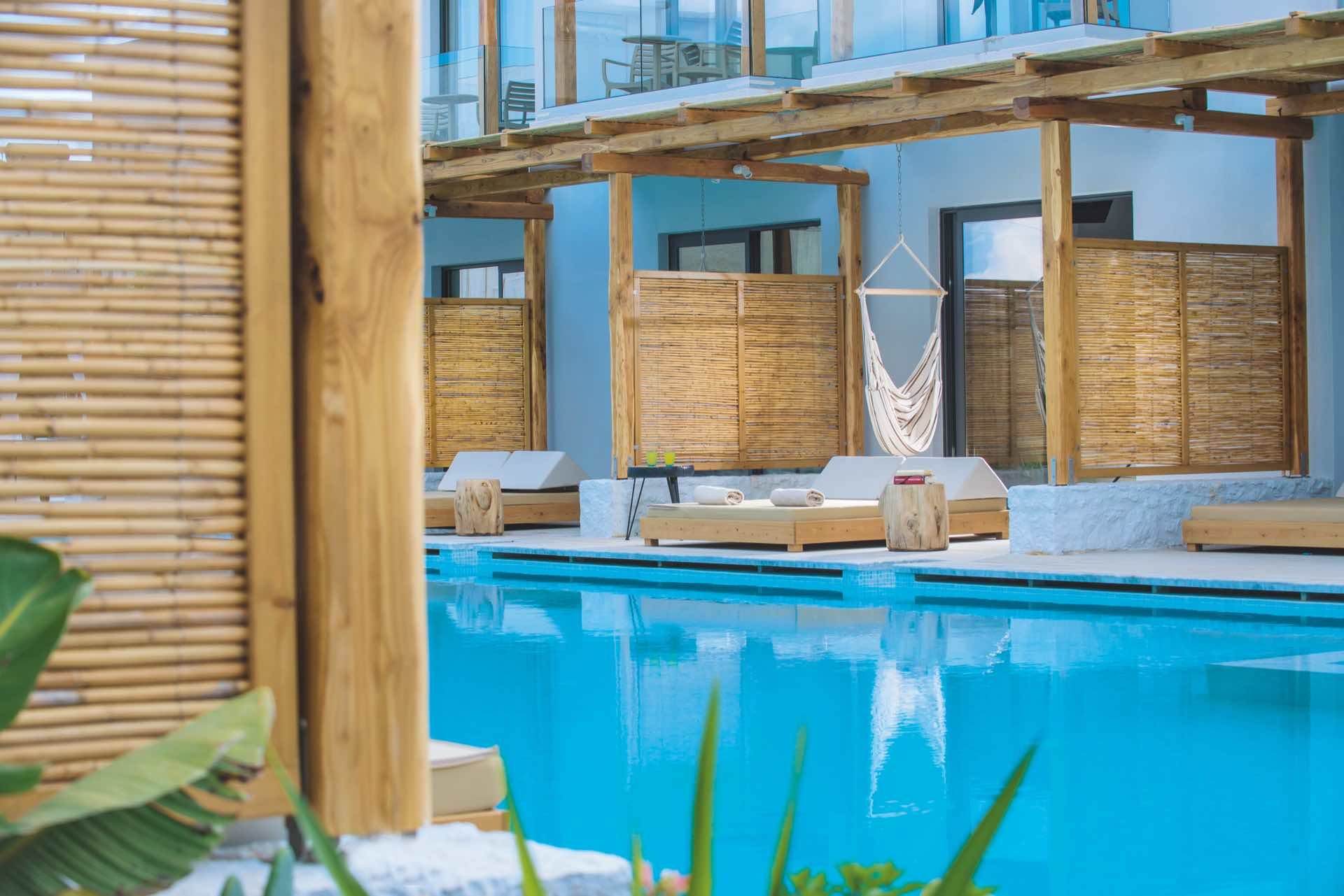 005 - Enorme Lifestyle Beach Resort.jpg