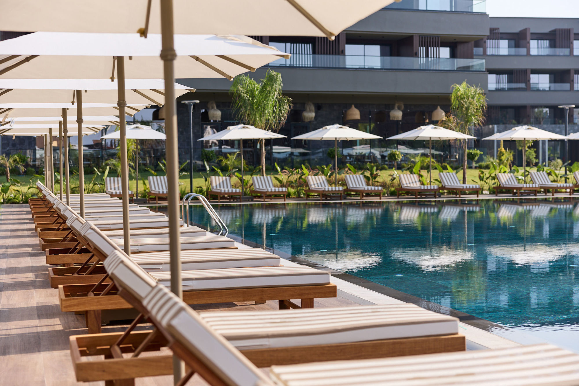 004 - Aldiana Club Side Beach.jpg