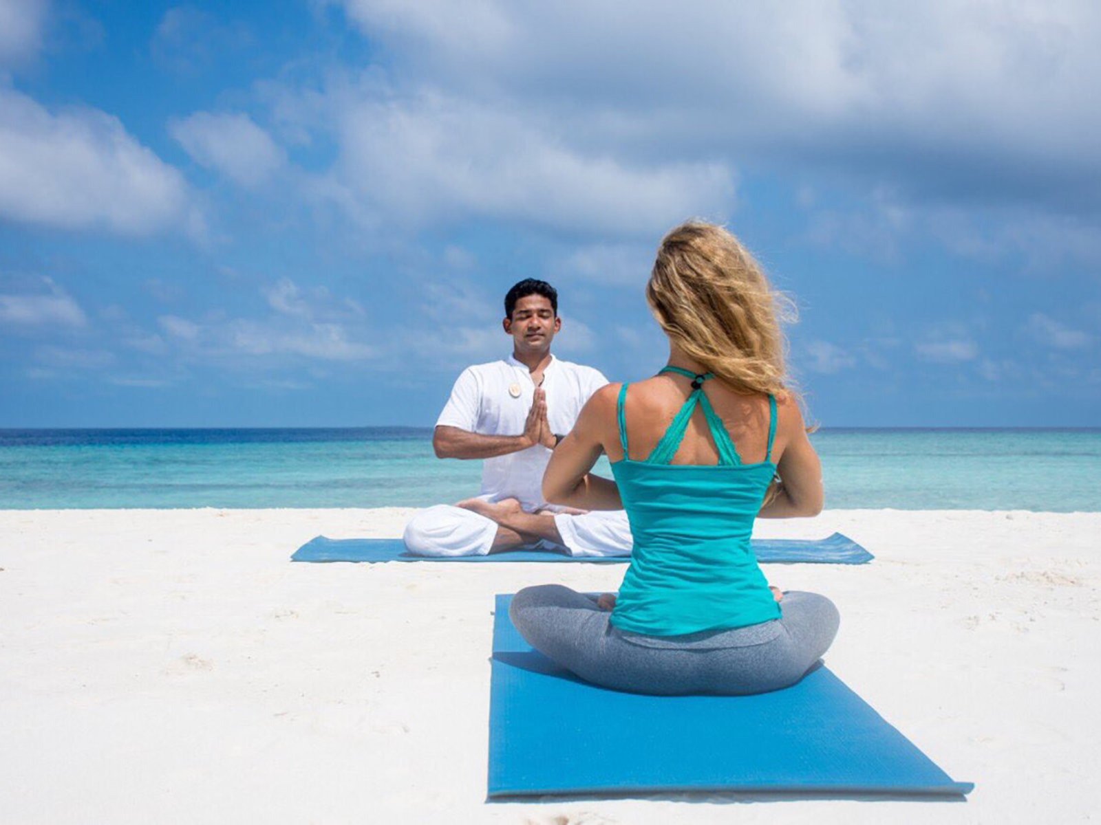 019 - Finolhu Resort.jpg