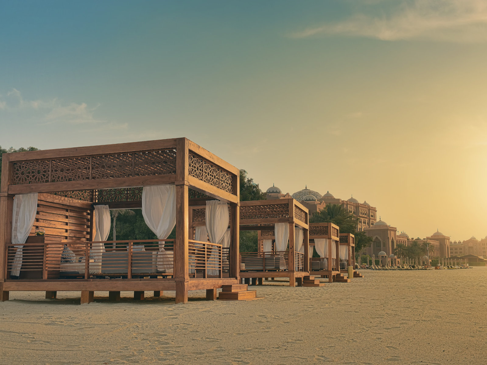 004 - Emirates Palace.jpg