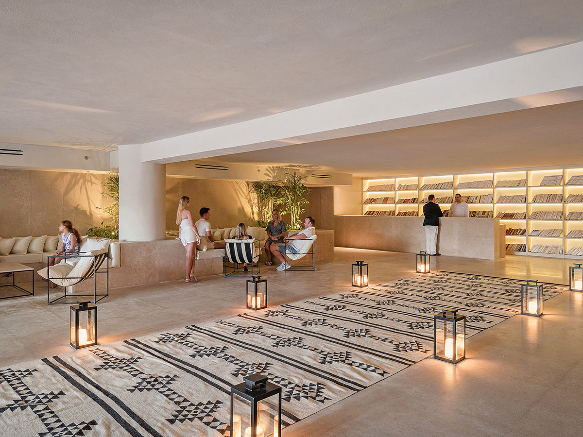 011 - Serry Beach Resort.jpg