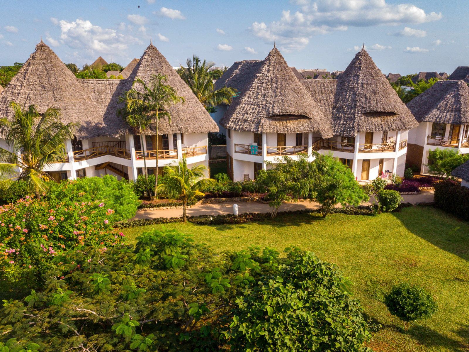 027 - Sandies Baobab Beach Zanzibar.jpg