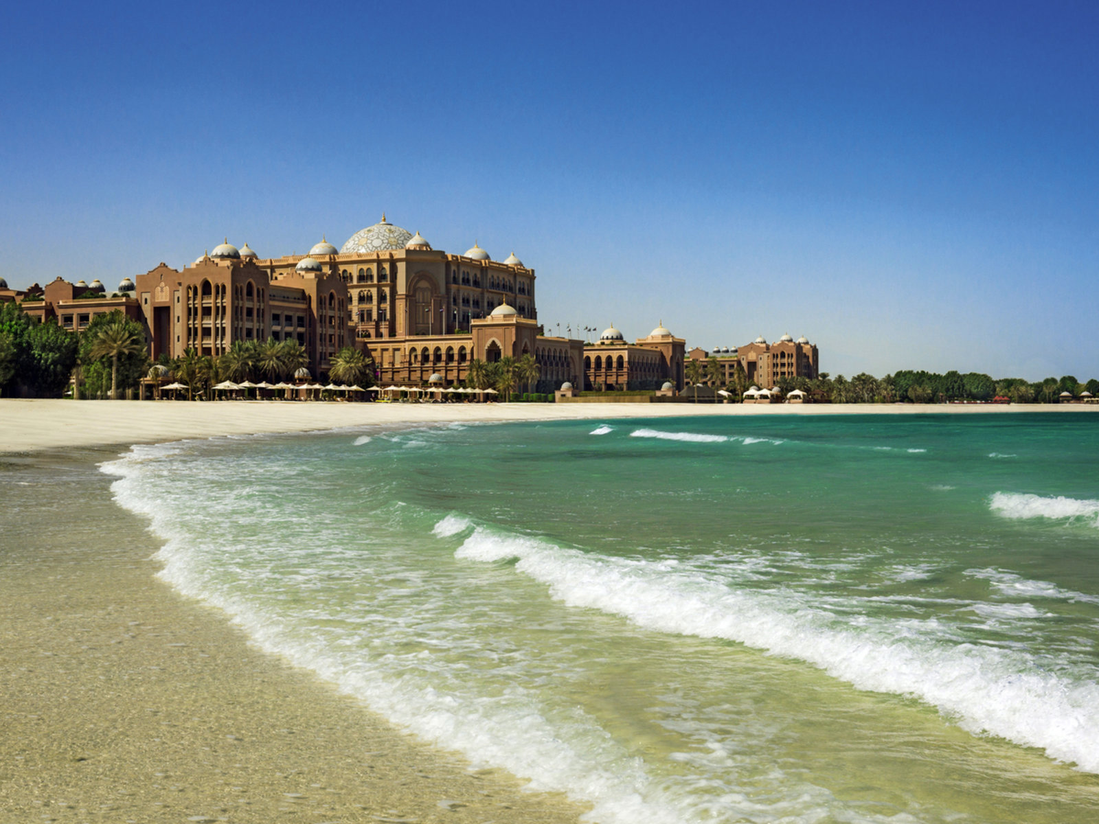 002 - Emirates Palace.jpg