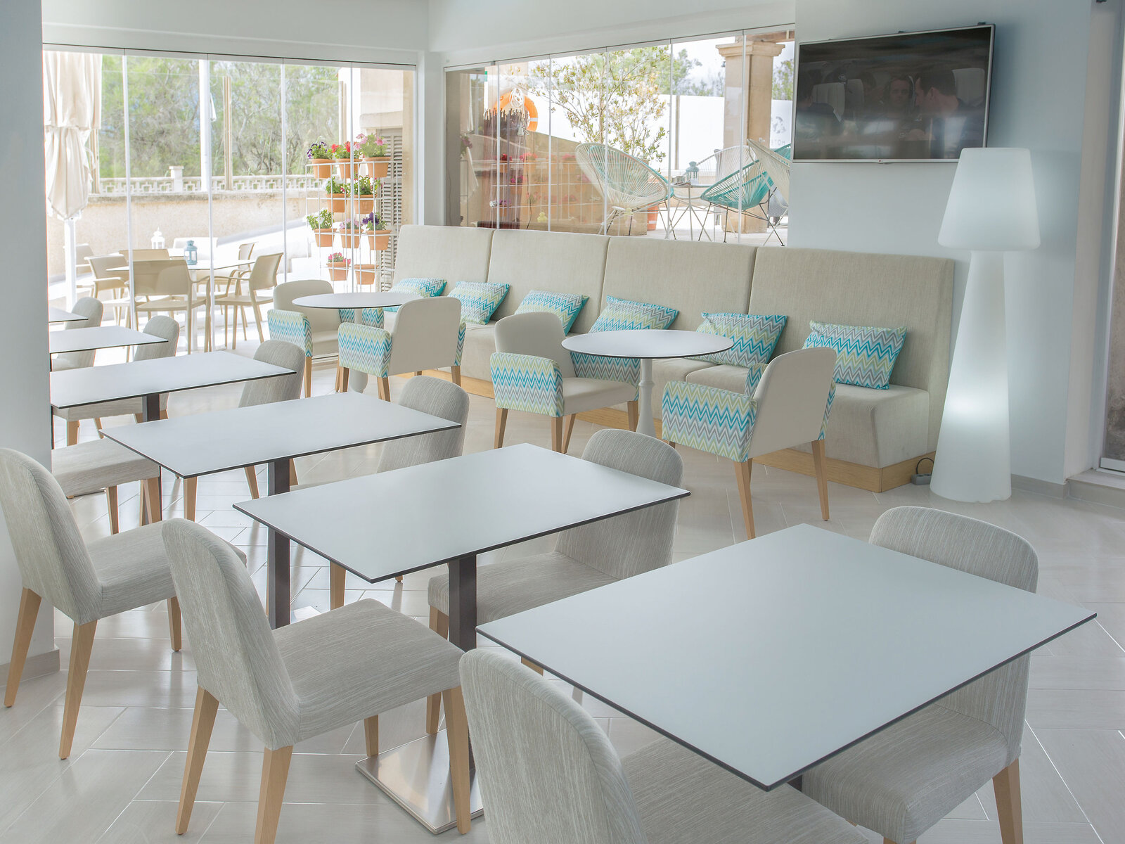 025 - Sant Jordi Hotel.jpg