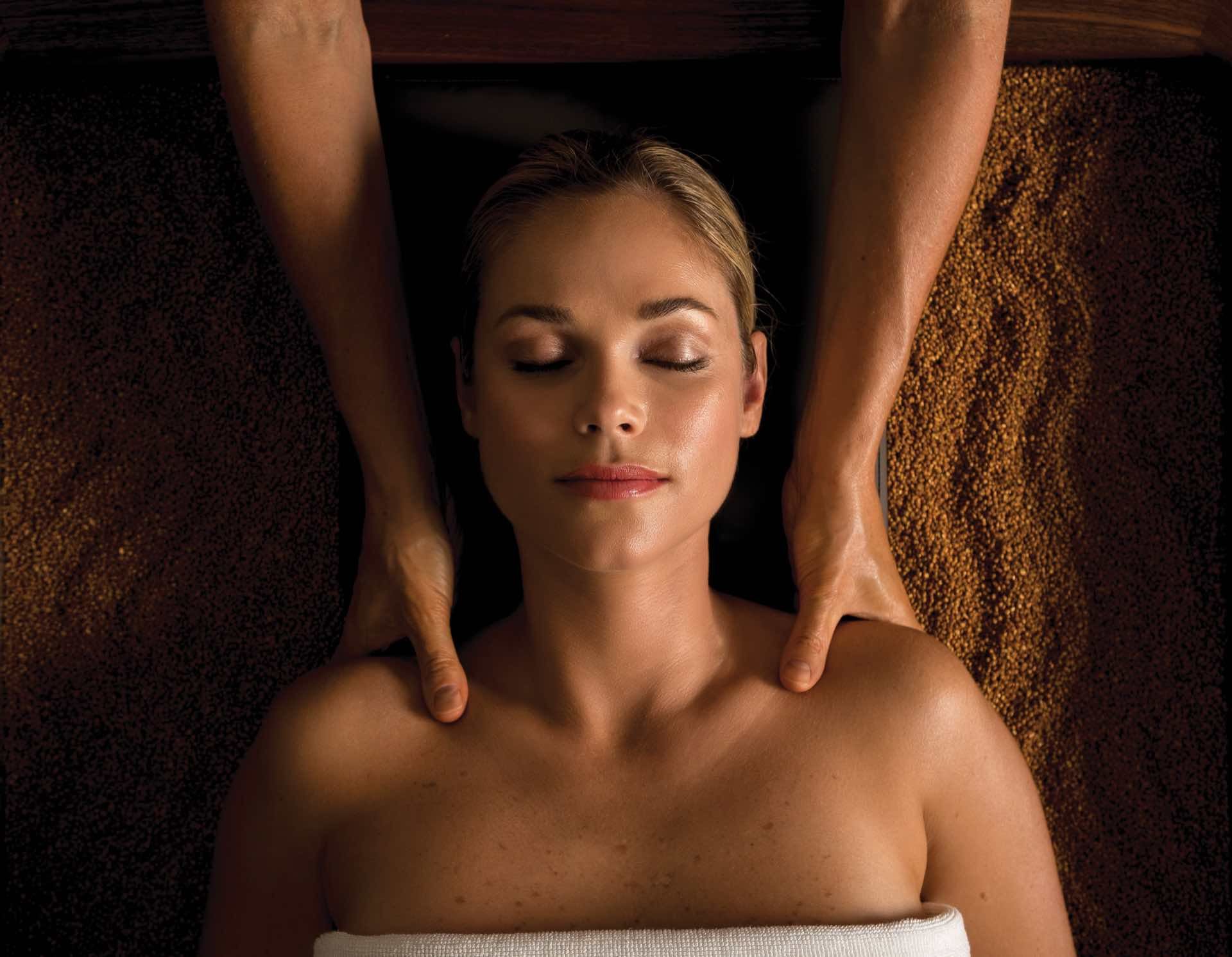 048 - Caesars Palace Bluewaters Dubai.jpg