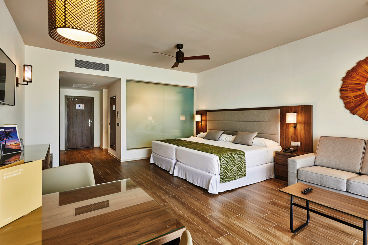 011 - RIU Palace Maldivas.jpg