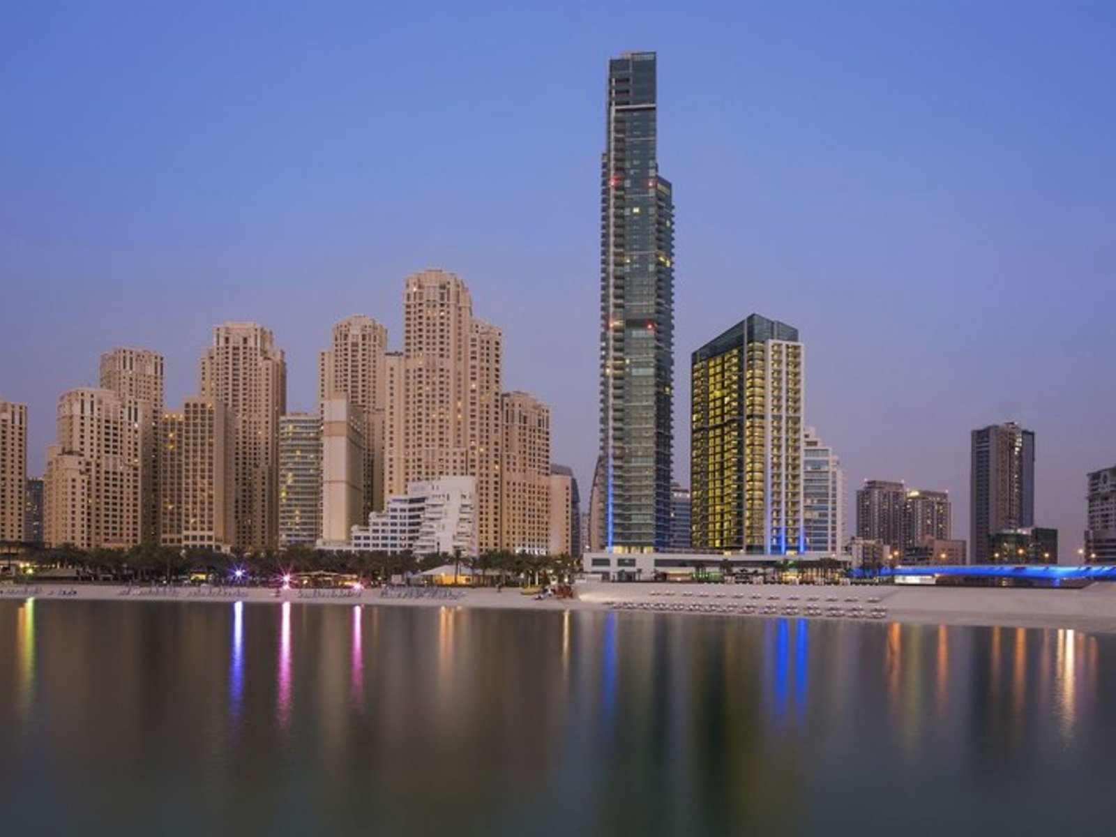 001 - DoubleTree by Hilton Dubai Jumeirah Beach.jpg