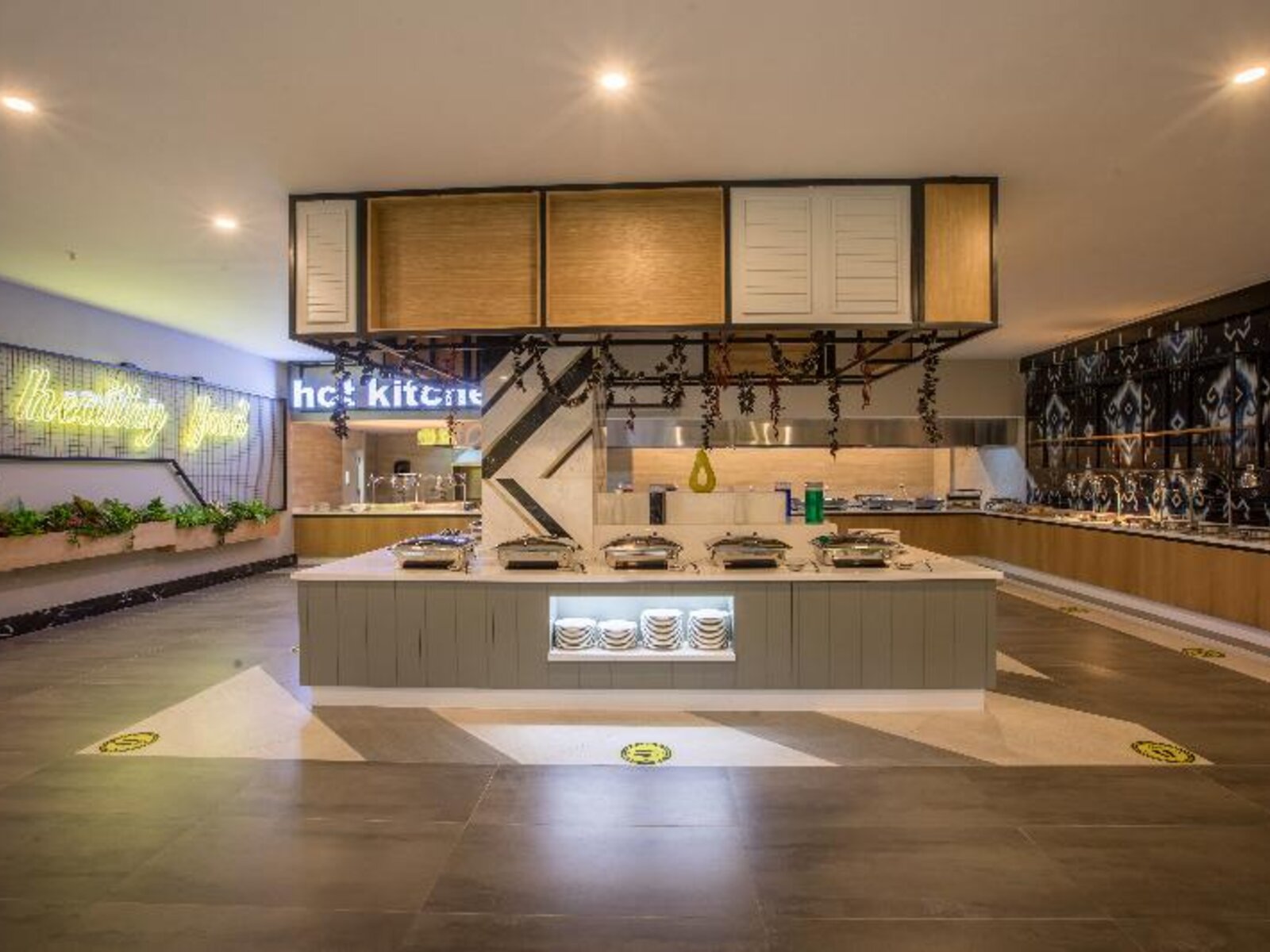 022 - Maxeria Blue Didyma.jpg