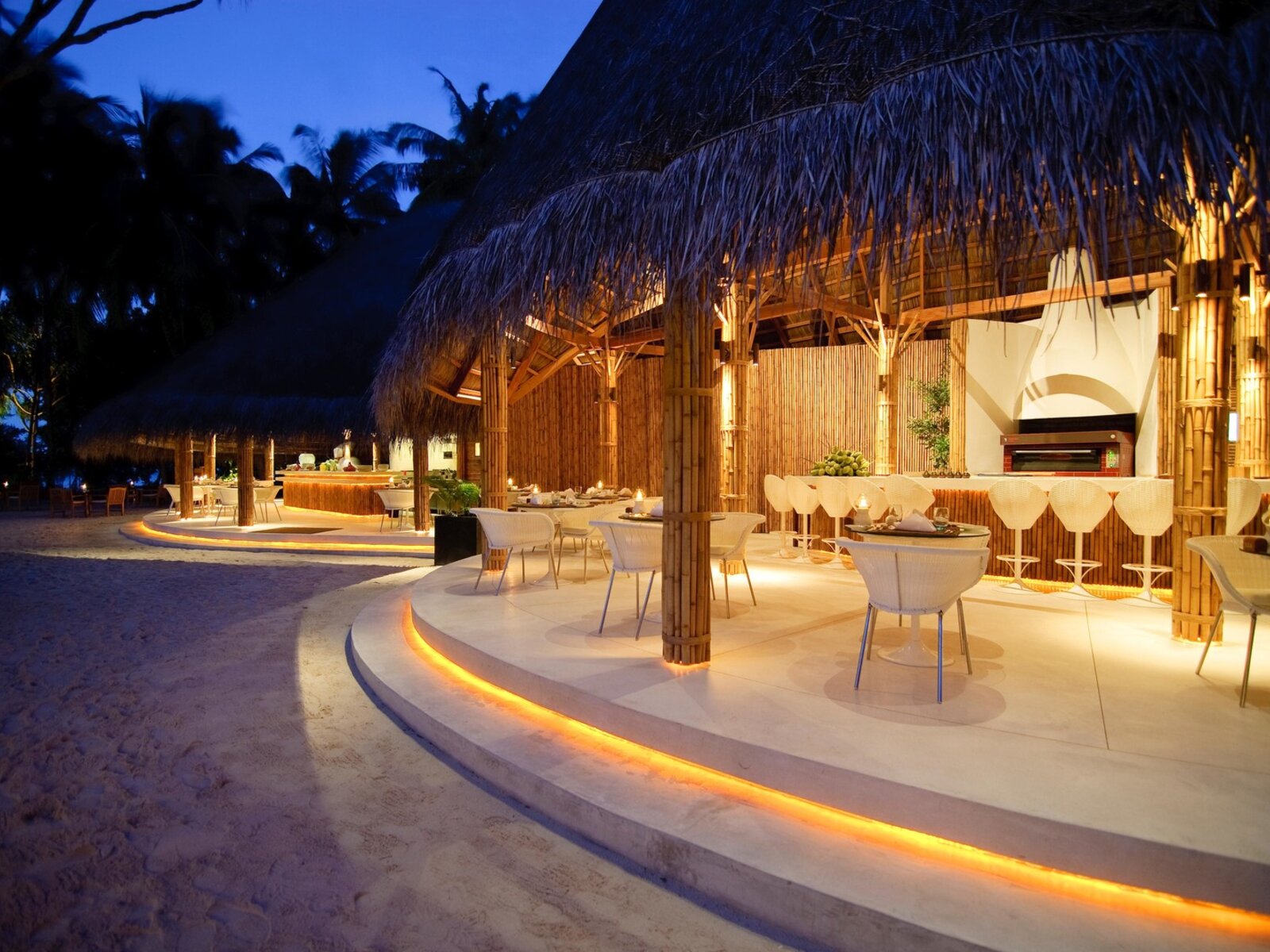 017 - Kuramathi Island Resort.jpg