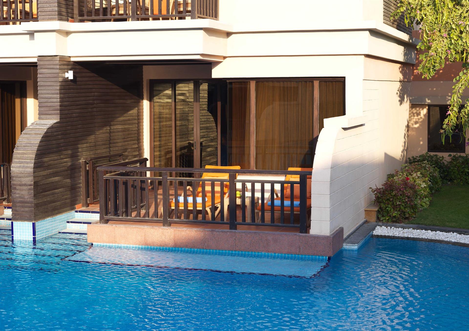 021 - Anantara Dubai The Palm Resort & Spa.jpg