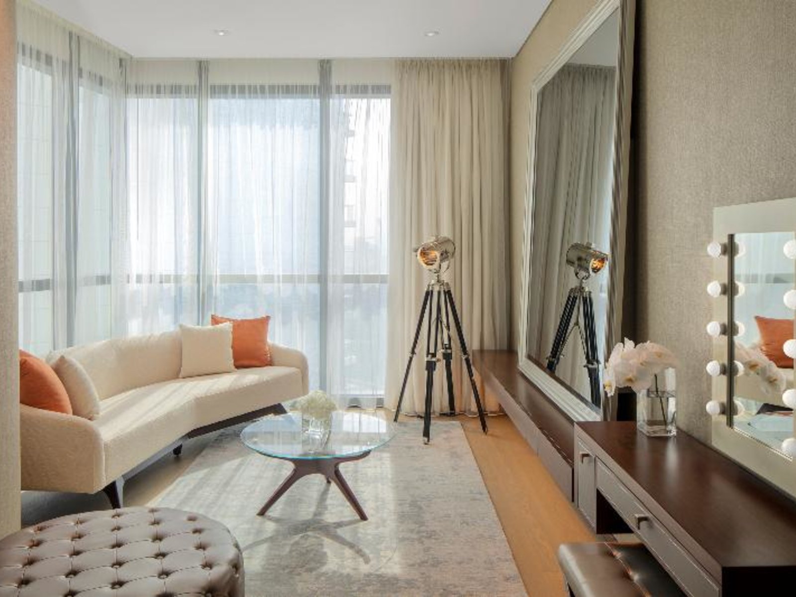 020 - Paramount Hotel Dubai.jpg