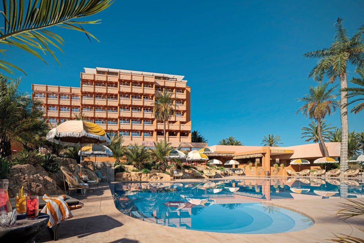 001 - Bikini Island & Mountain Hotel Es Trenc.jpg