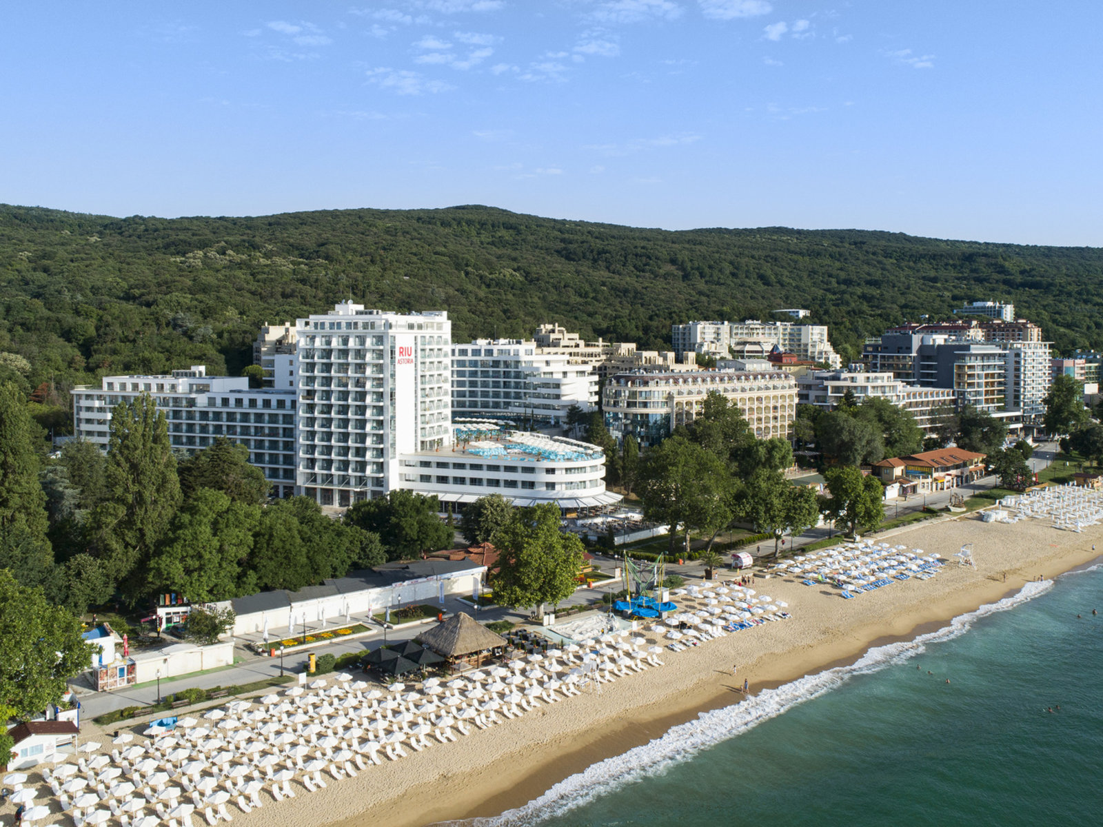 001 - RIU Astoria .jpg