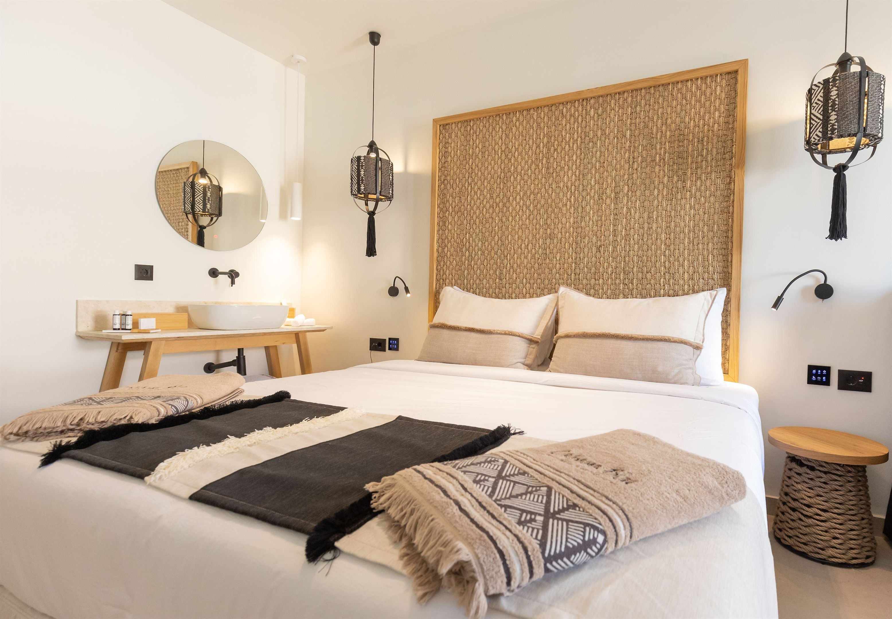 049 - Cabana Blu Hotel & Suites.jpg