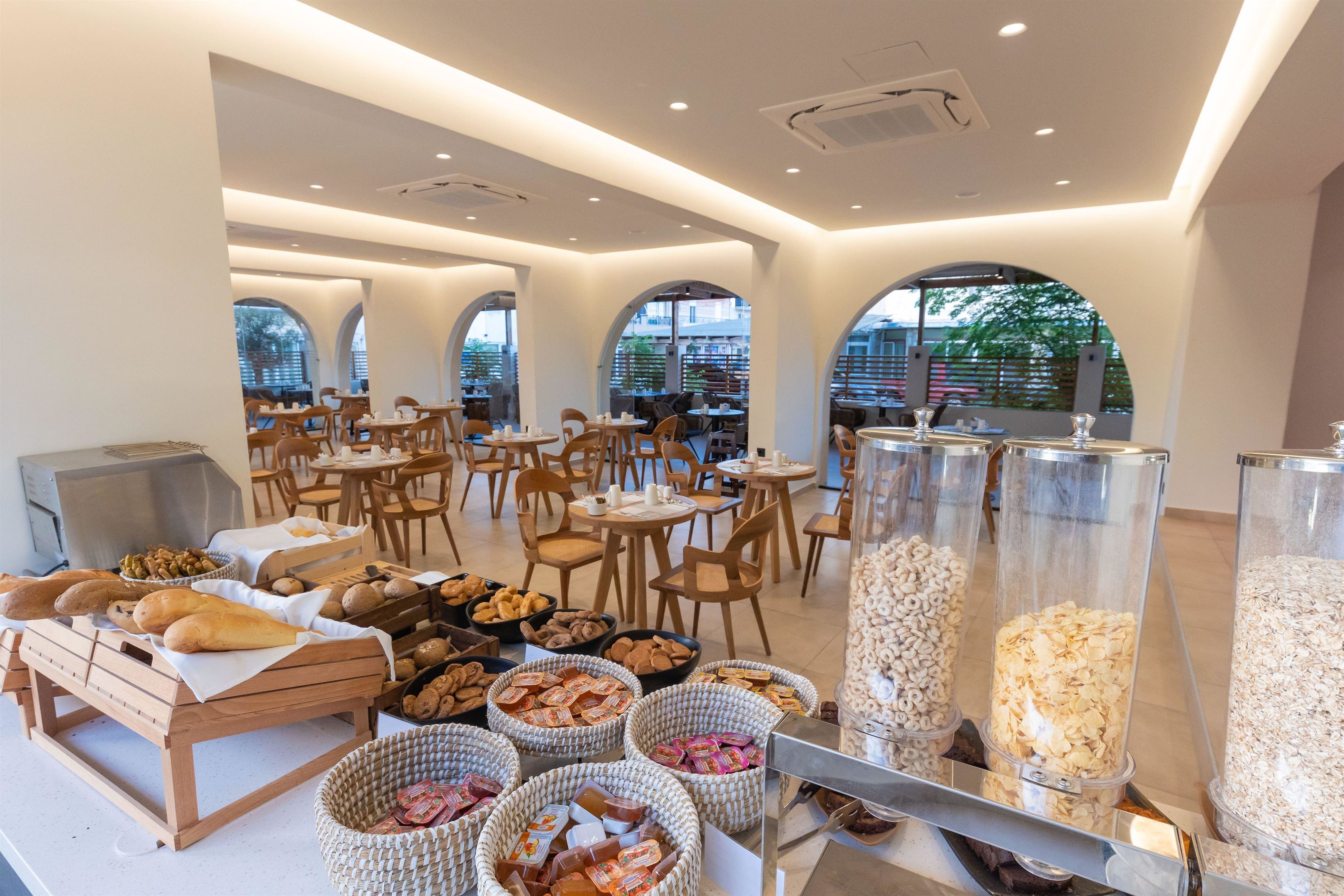 085 - Cabana Blu Hotel & Suites.jpg