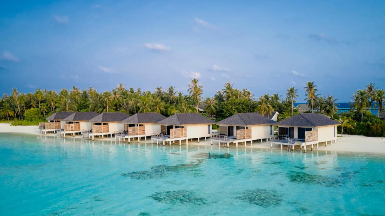 Le Meridien Maldives Resort & Spa 12