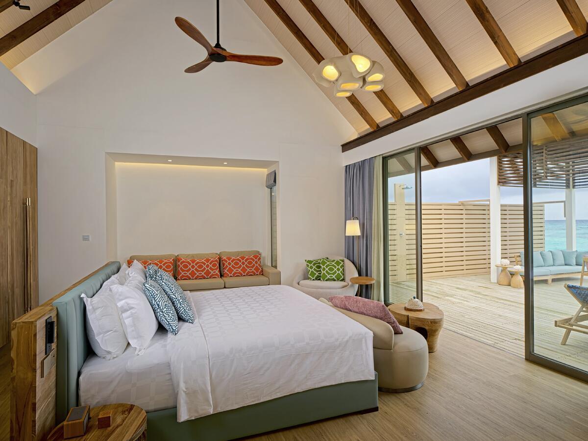 011 - Meyyafushi Maldives.jpg