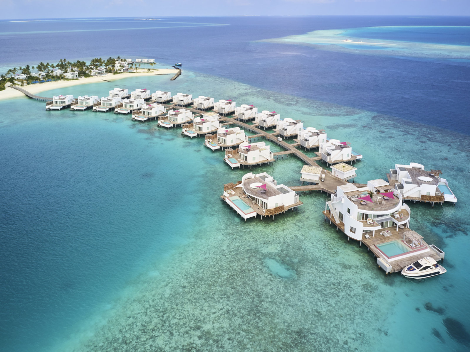 003 - LUX* North Male Atoll .jpg