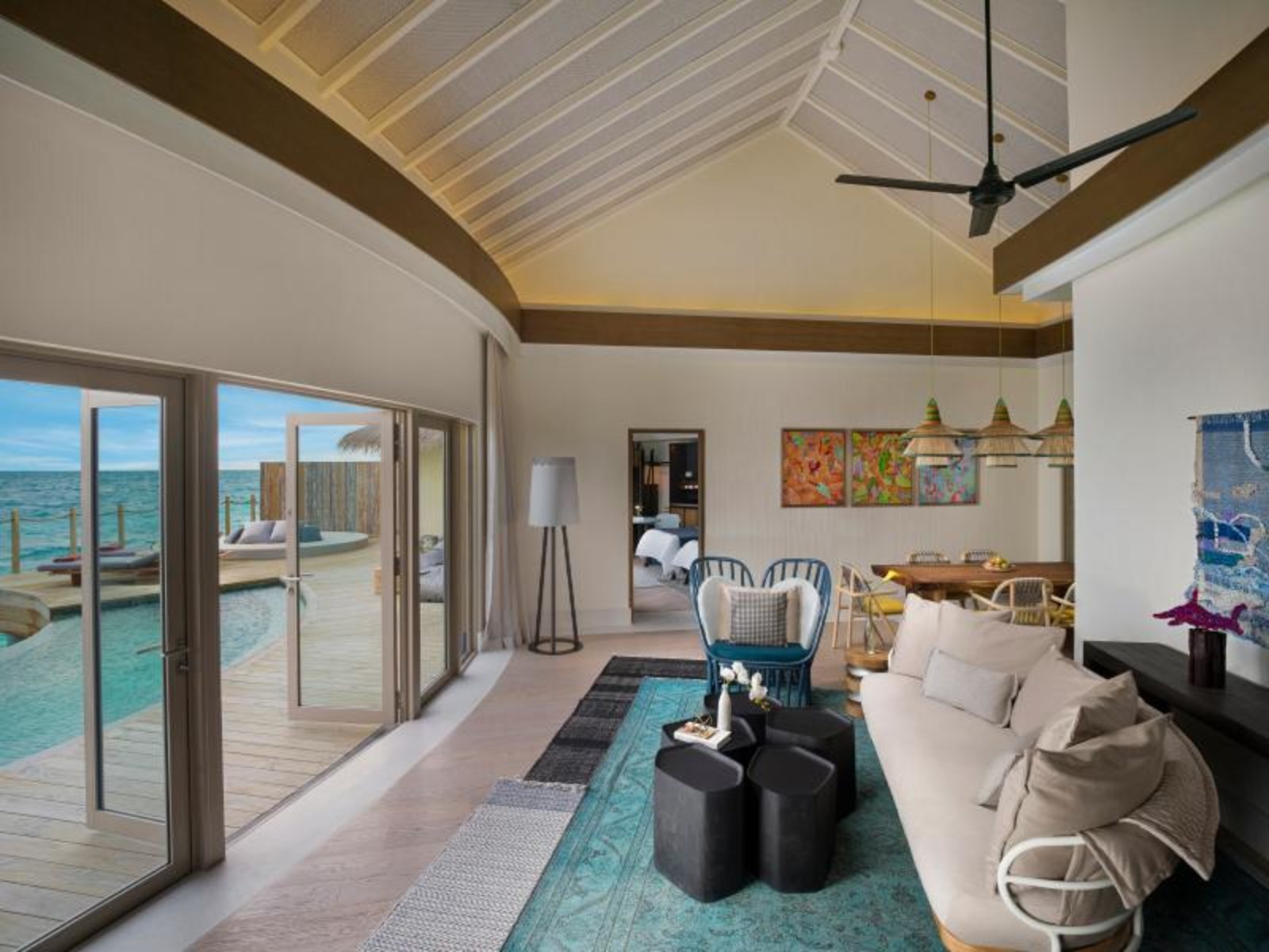 034 - InterContinental Maldives Maamunagau Resort .jpg