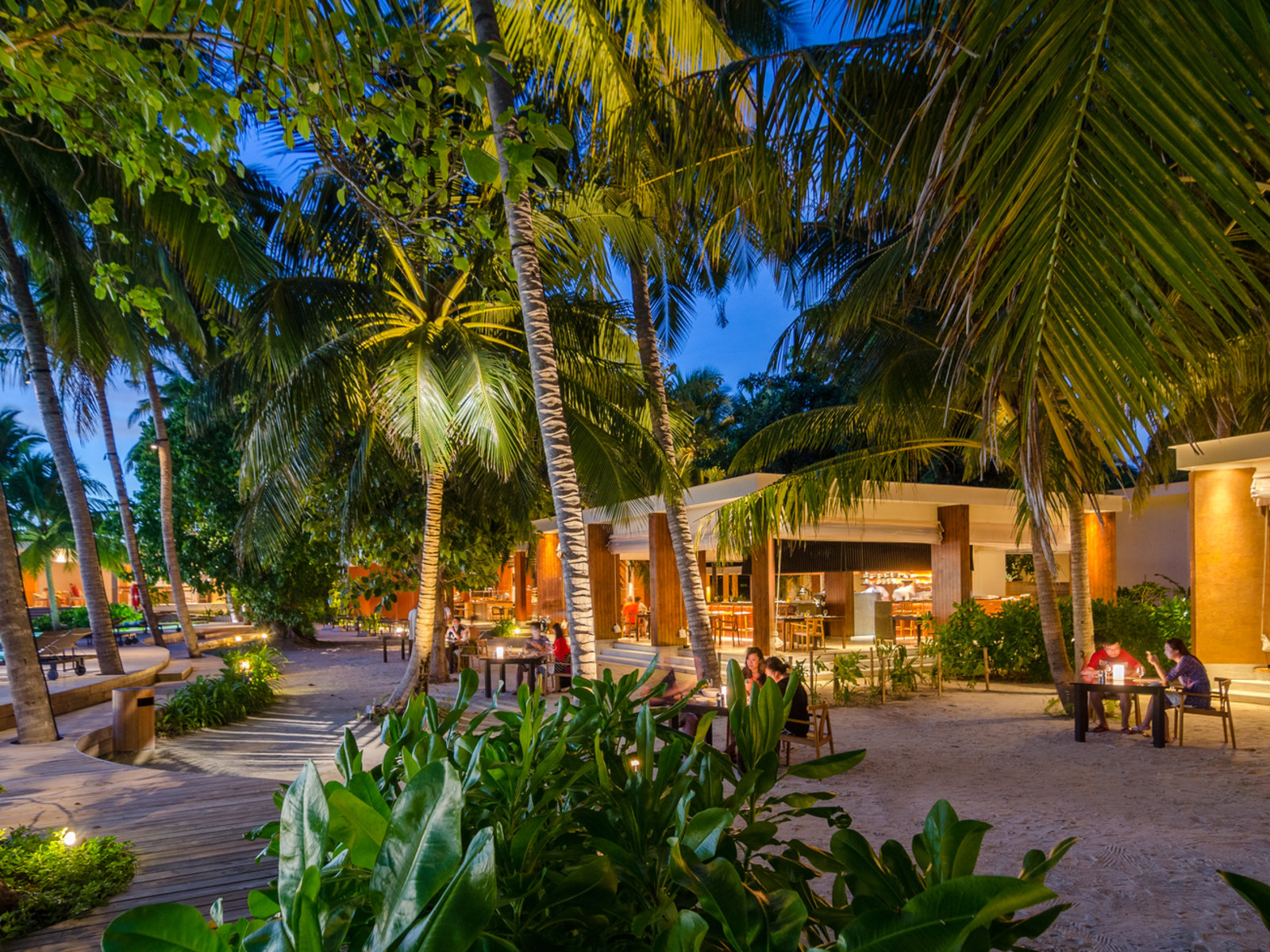 025 - Amilla Fushi.jpg