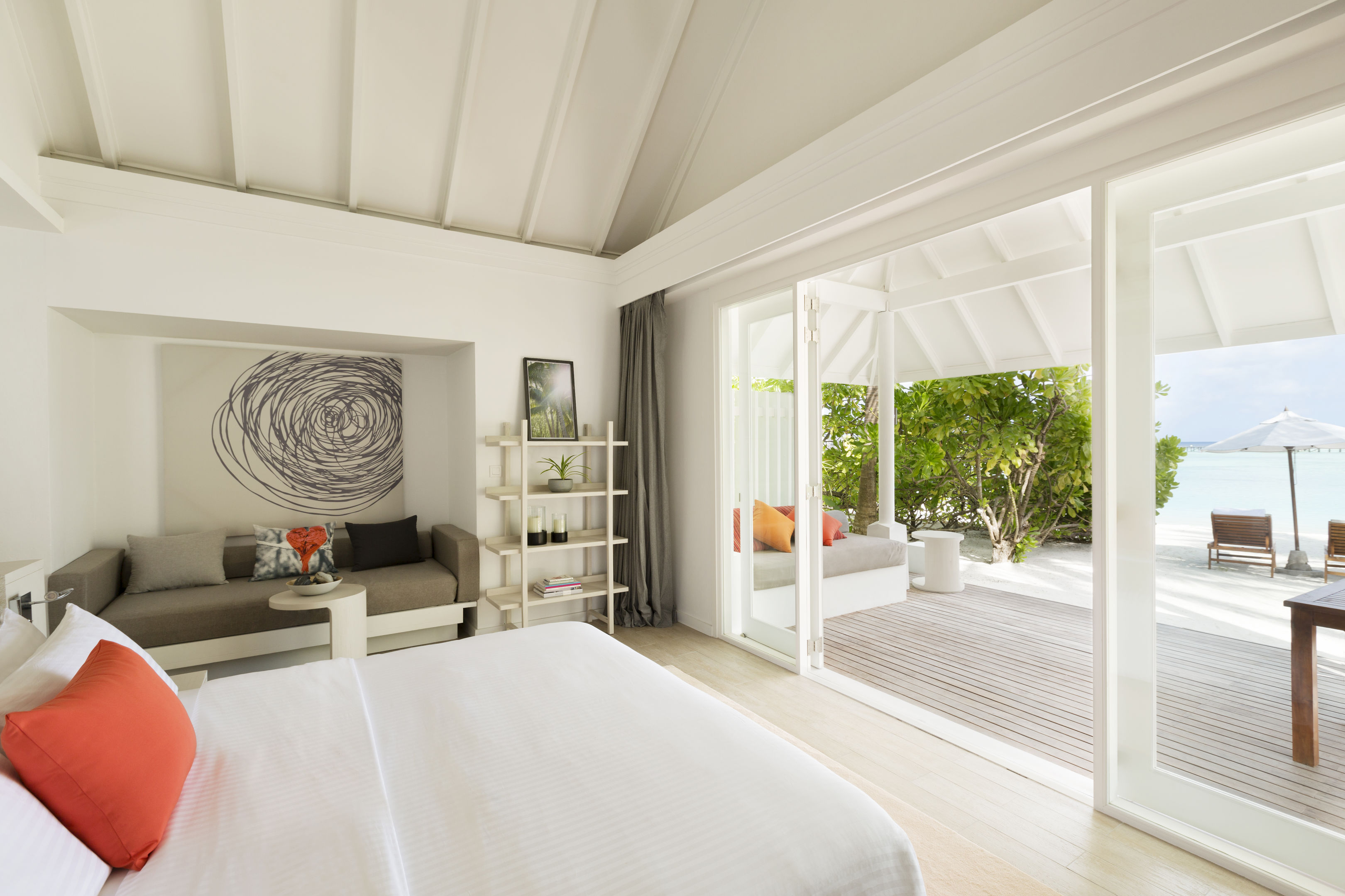 008 - LUX* South Ari Atoll.jpg