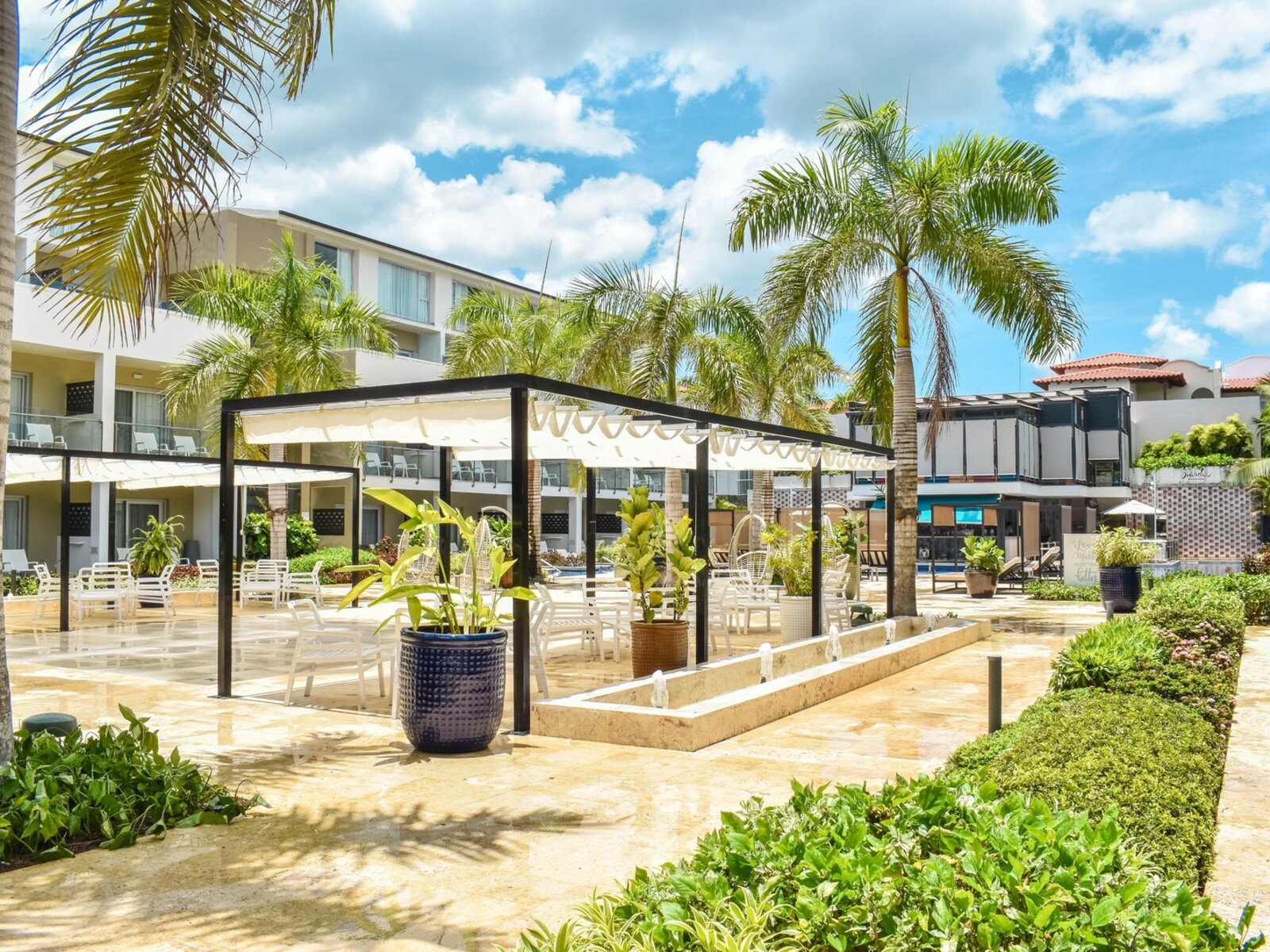 002 - Catalonia Royal La Romana.jpg